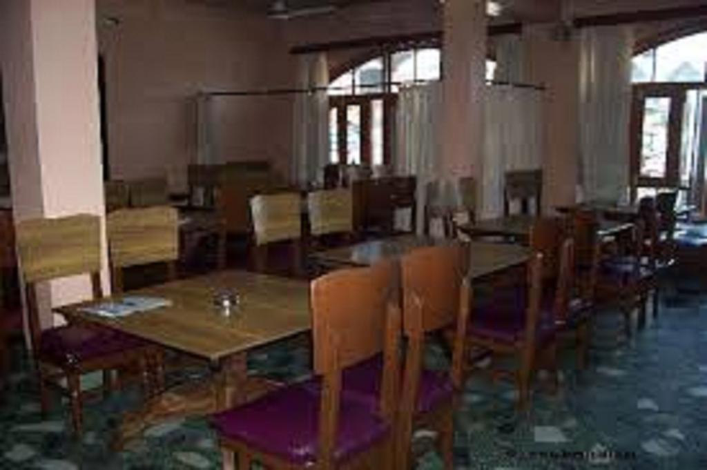 Hotel Azad Durgjan Exterior foto